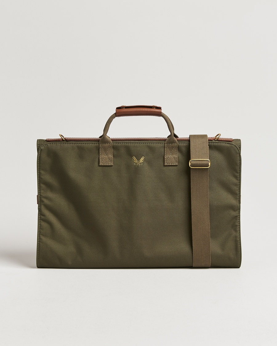 Bennett Winch Nylon Trifold Suit Carrier Olive – Verde