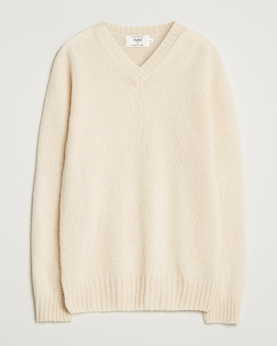 Harley Of Scotland for Care of Carl Harley Of Scotland Brushed Supersoft Lambswool V-Neck Vanilla – Blanco