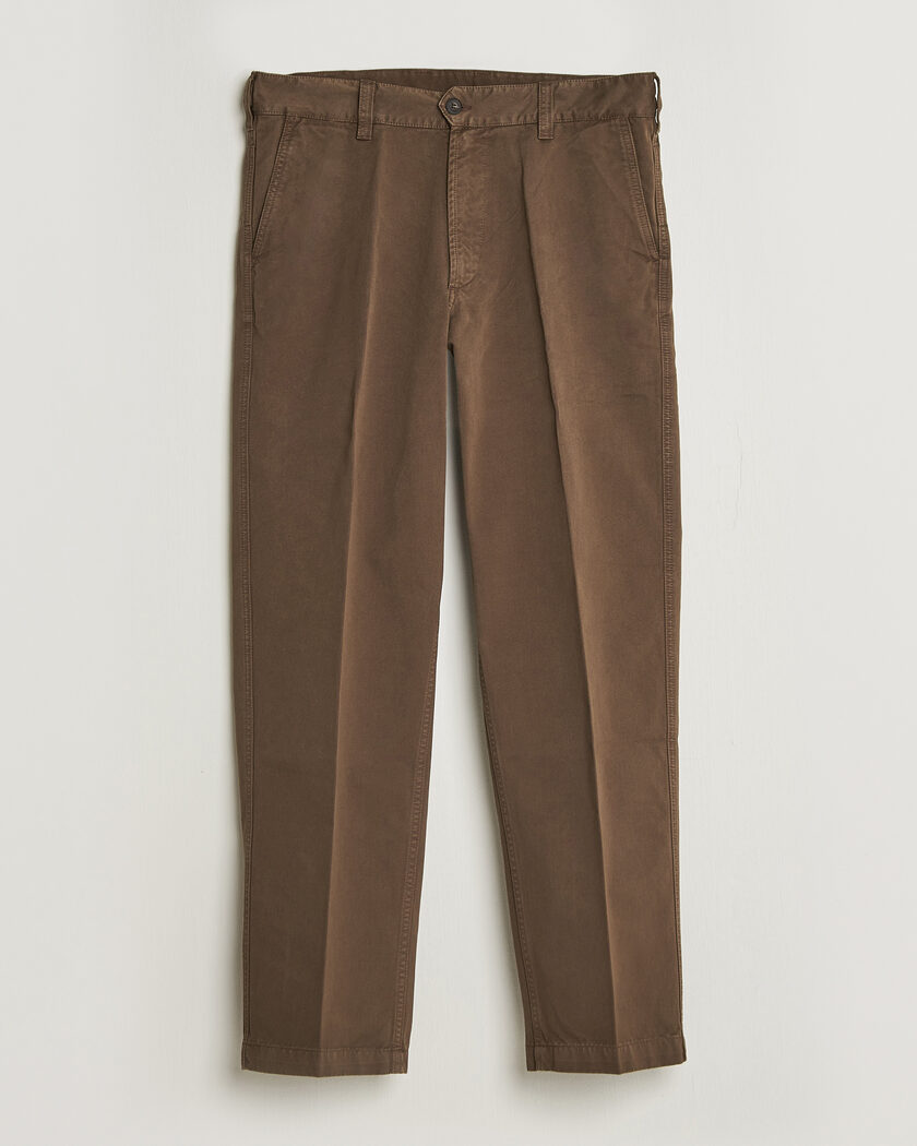 Drake's Peached Flat Front Cotton Chino Brown – Marrón