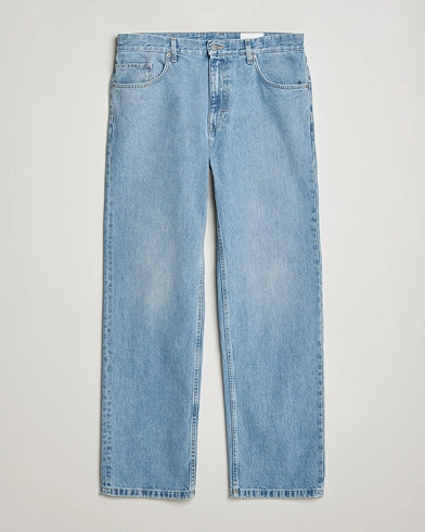 Axel Arigato Archive Straight Fit Jeans Light Blue – Azul