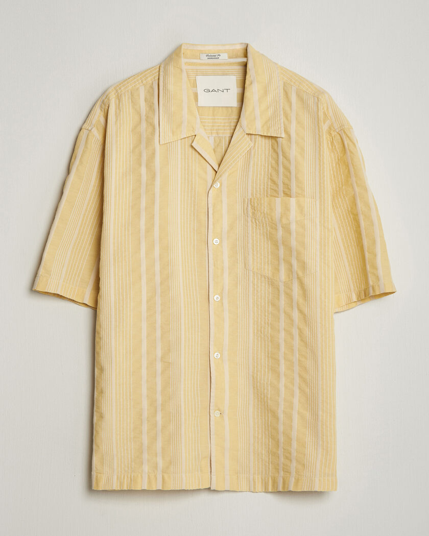 GANT Relaxed Fit Seersucker Camp Collar Shirt Light Mustard Yellow – Amarillo