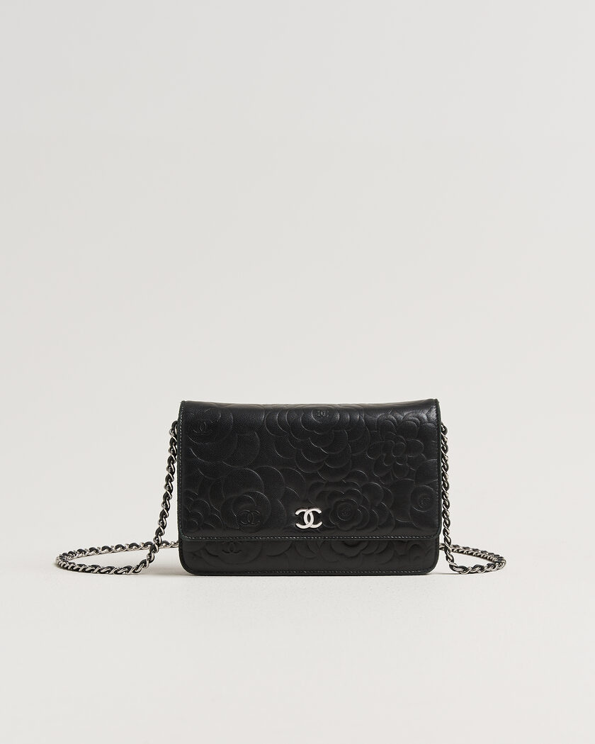 Chanel Pre-Owned Wallet On Chain Camelia Lambskin Black – Negro