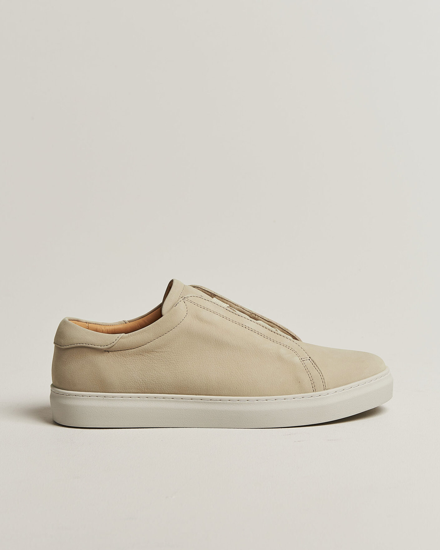 Hombres | Zapatillas | Myrqvist | Alnö Monochrome II Sneakers Beige Nubuck