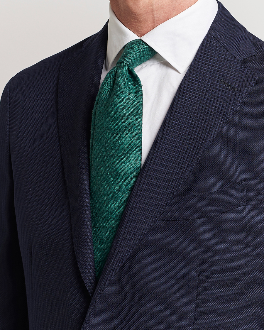 Hombres |  | Drake\'s | Silk Tussah Handrolled Tie Green