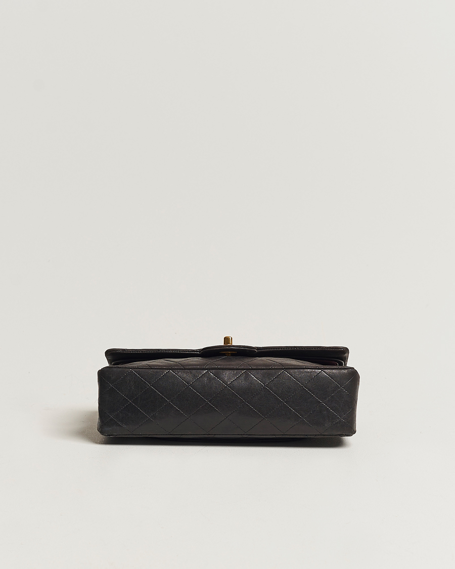 Hombres | Chanel Pre-Owned Classic Medium Flap Bag Calf Leather Black | Chanel Pre-Owned | Classic Medium Flap Bag Calf Leather Black