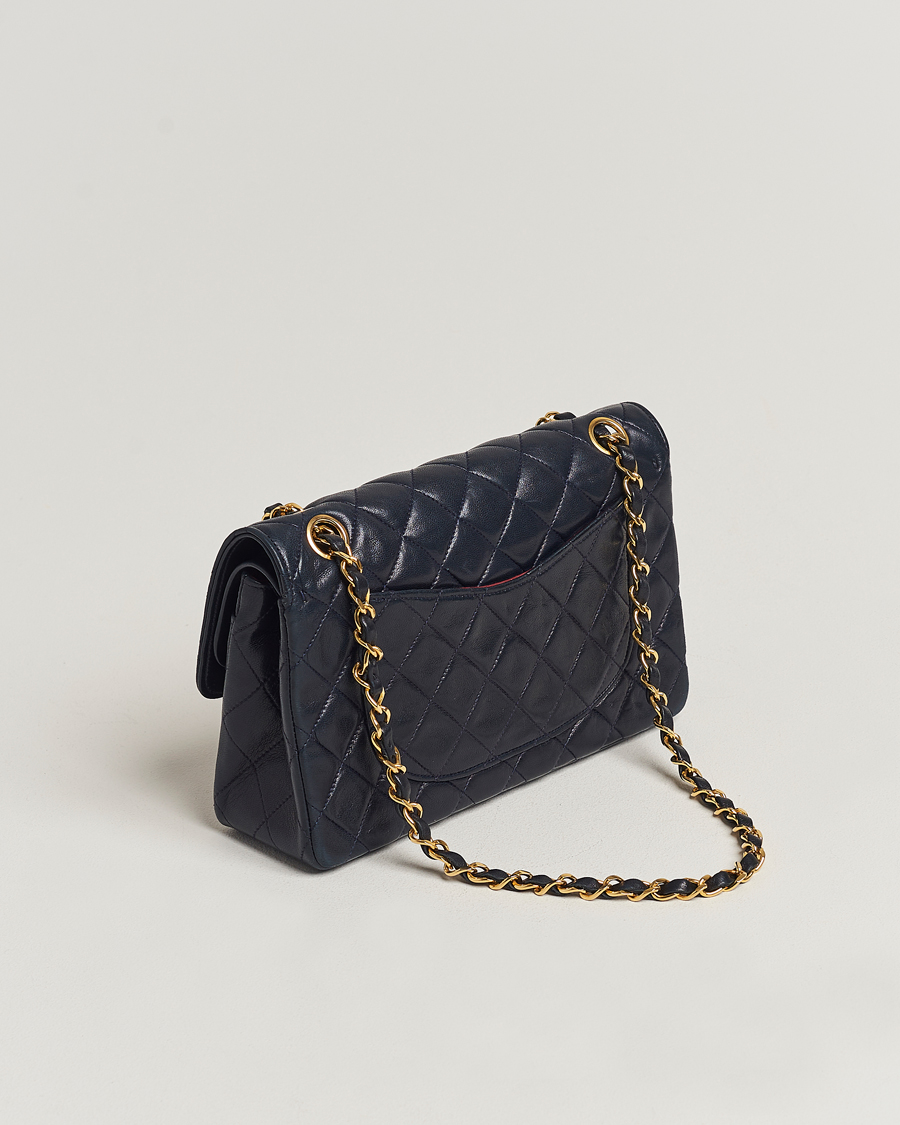 Hombres | Chanel Pre-Owned Small Classic Flap Bag Navy | Chanel Pre-Owned | Small Classic Flap Bag Navy