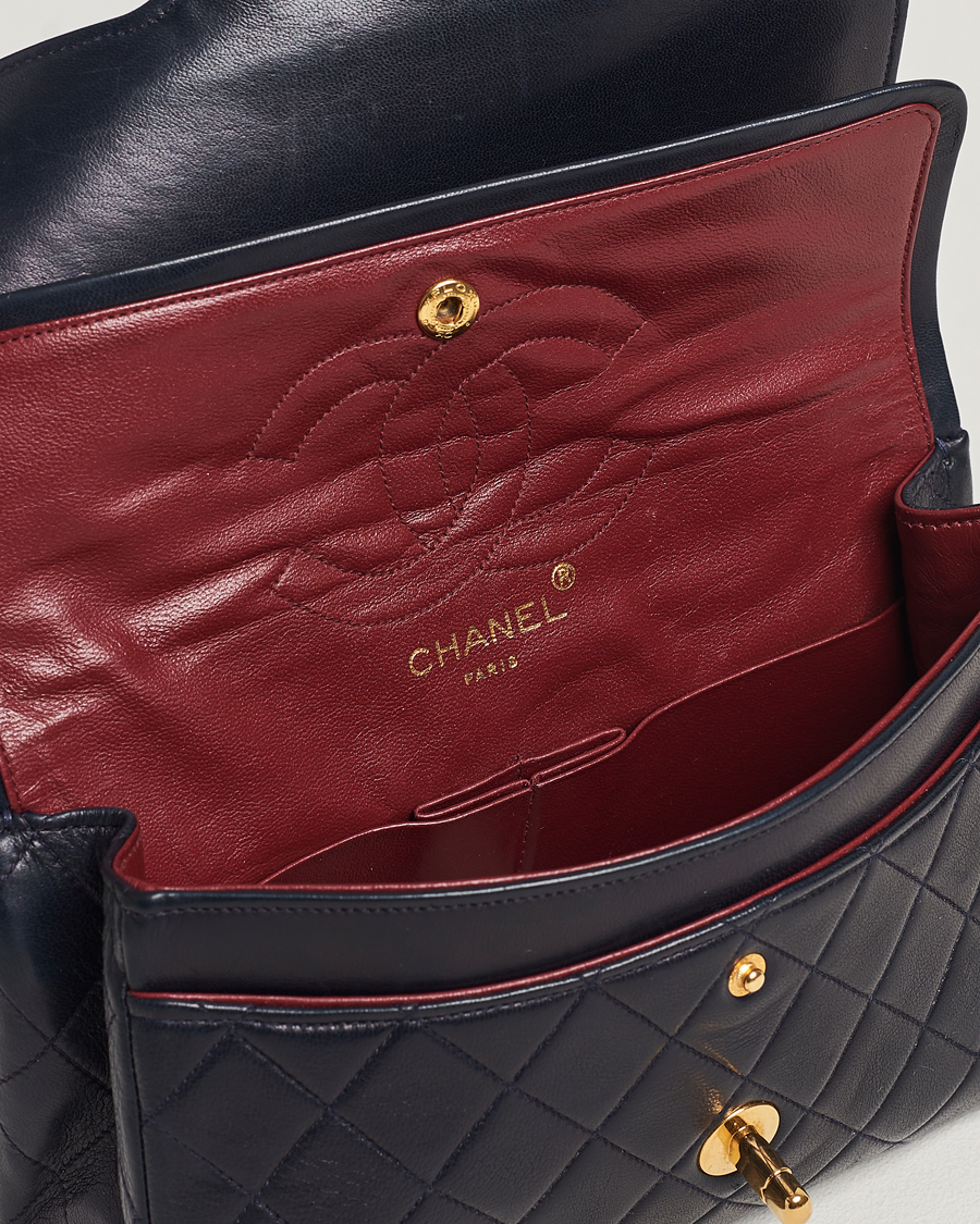 Hombres | Chanel Pre-Owned Small Classic Flap Bag Navy | Chanel Pre-Owned | Small Classic Flap Bag Navy