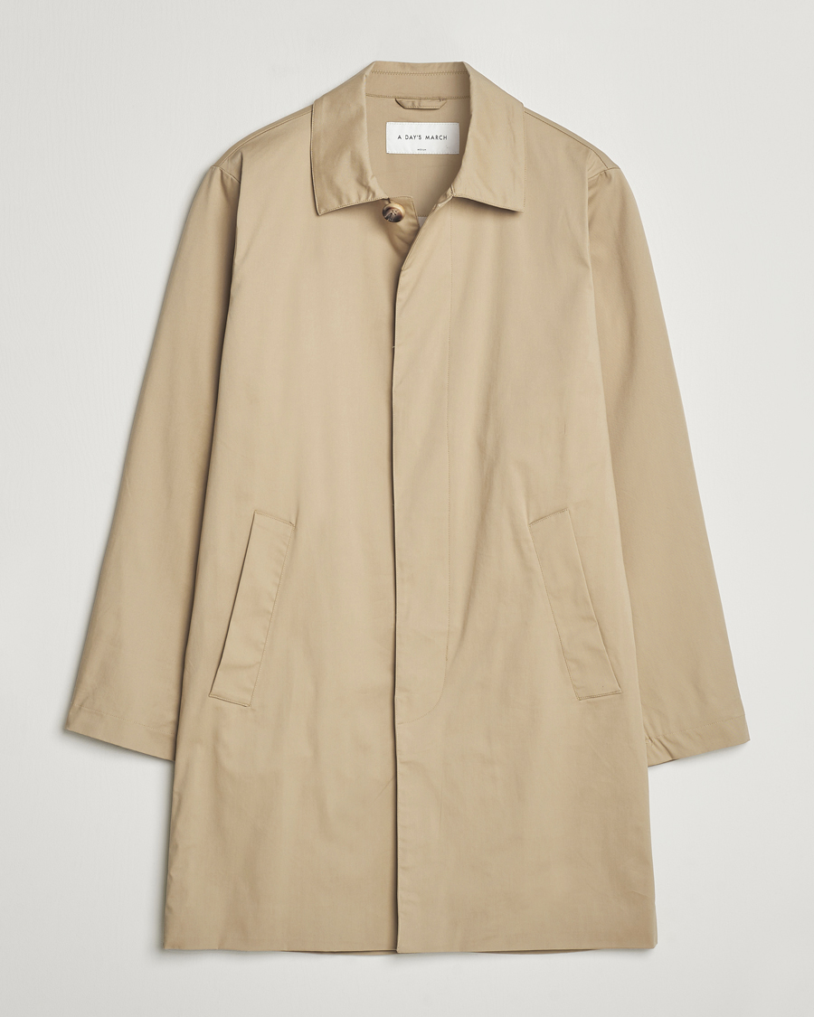 A fashion days march car coat