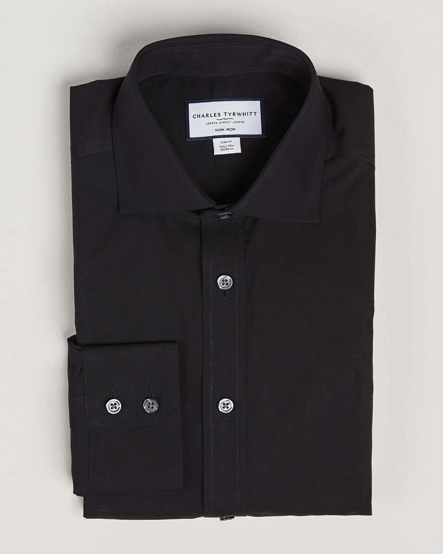 Hombres | Camisas | Charles Tyrwhitt | Slim Fit Non Iron Poplin Cut Away Shirt Black