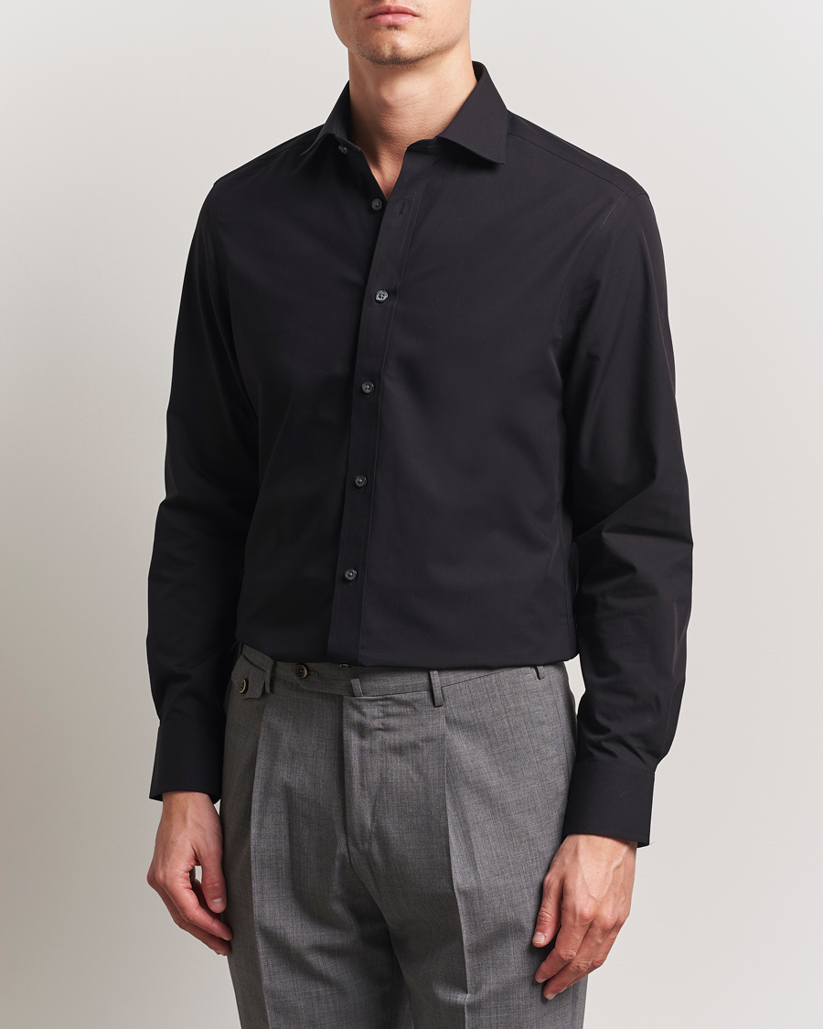 Hombres | Camisas | Charles Tyrwhitt | Slim Fit Non Iron Poplin Cut Away Shirt Black