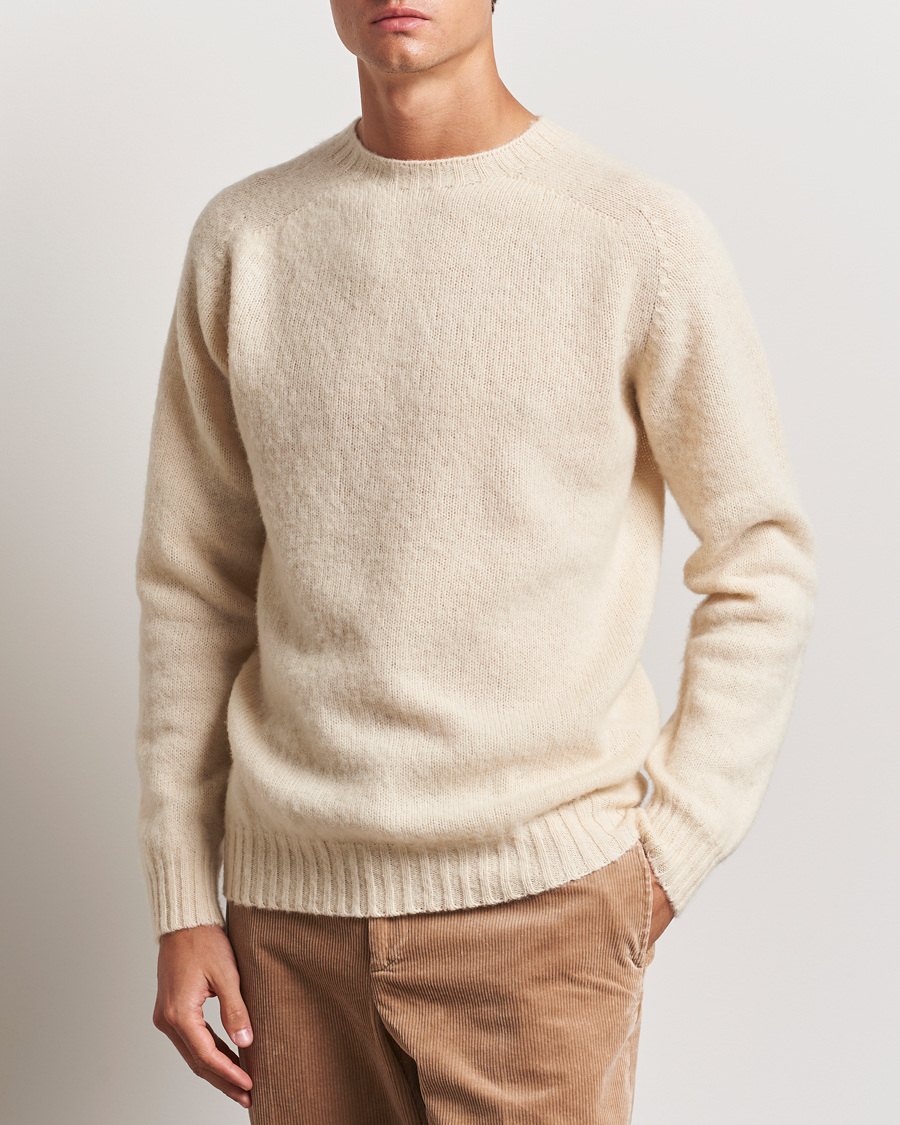 Hombres | Jerséis y prendas de punto | Harley Of Scotland | Brushed Supersoft Lambswool Crewneck Cream