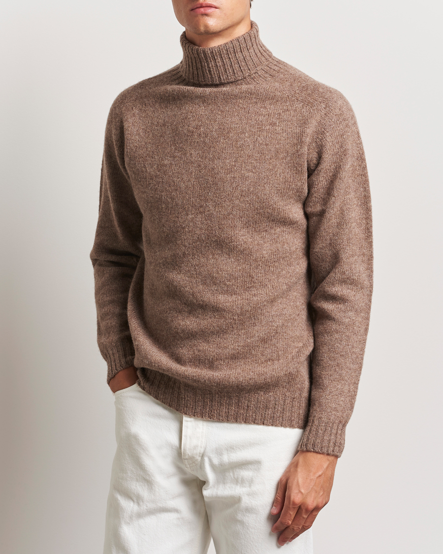 Hombres | Jerseys de cuello alto | Harley Of Scotland | Supersoft Lambswool Rollneck Nutmeg Brown