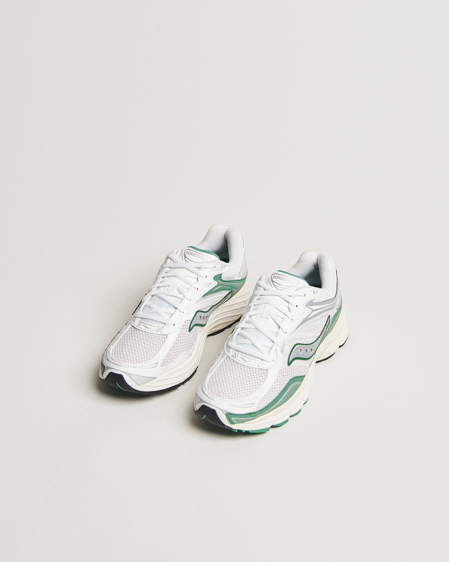 Hombres |  | Saucony | Progrid Omni 9 Running Sneaker Ivory