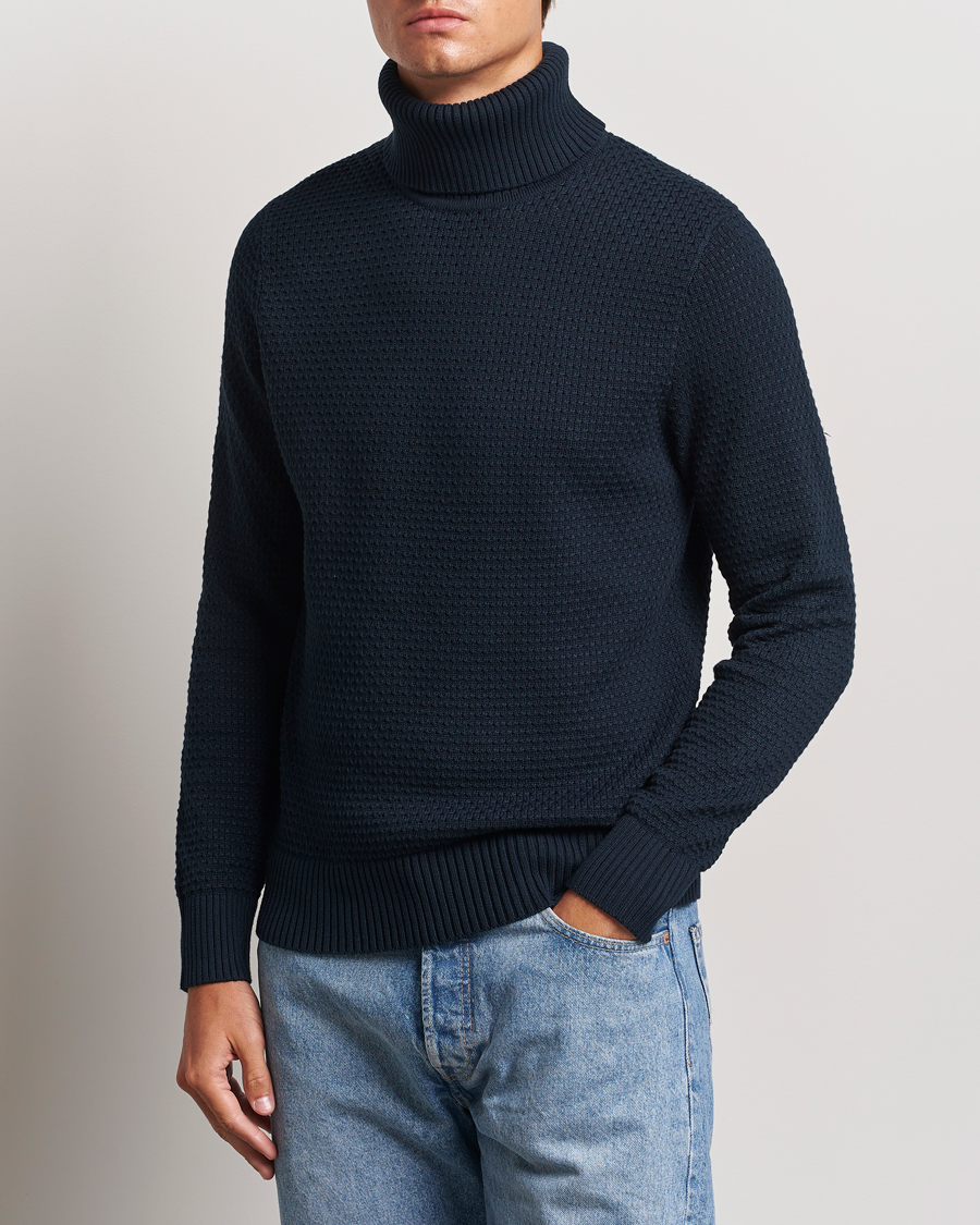 Hombres |  | J.Lindeberg | Olivero Structure Cotton Turtleneck Navy