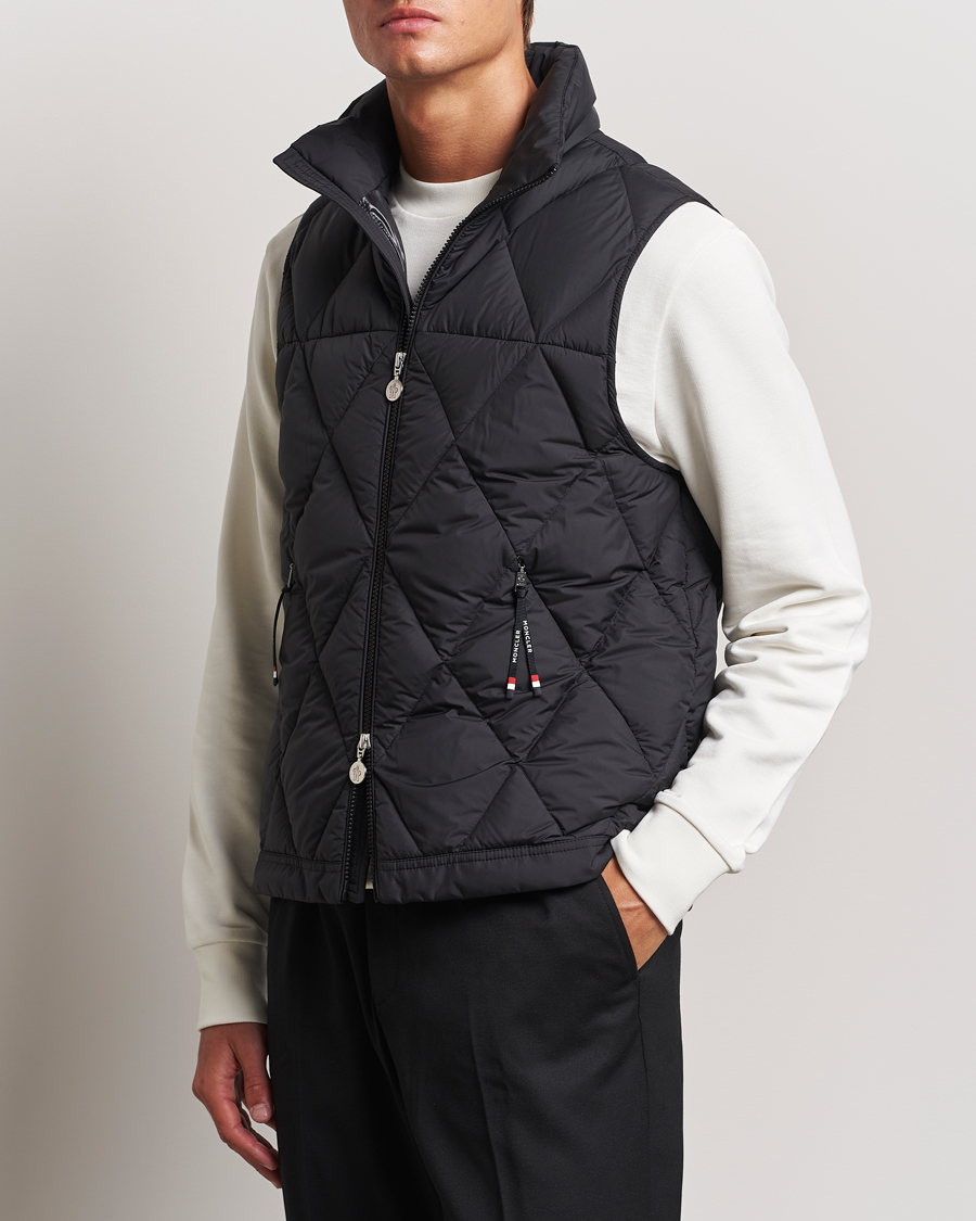 Hombres |  | Moncler | Aroula Quilted Down Vest Black