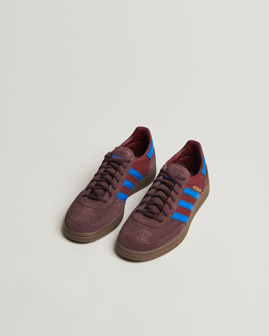 Hombres |  | adidas Originals | Handball Spezial Sneaker Burgundy/Blue