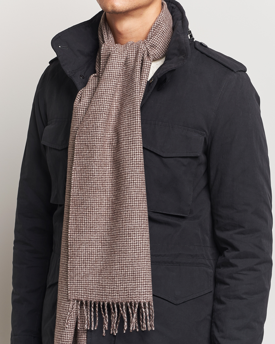 Hombres |  | Amanda Christensen | Merino Wool Dogtooth Scarf Beige Melange