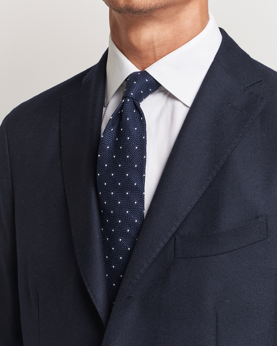 Hombres |  | Amanda Christensen | Silk Grenadine Dot 8cm Tie Navy