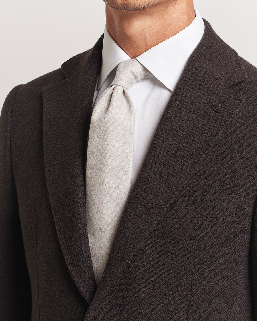 Hombres |  | Amanda Christensen | Wool Flannel 8cm Tie Light Beige