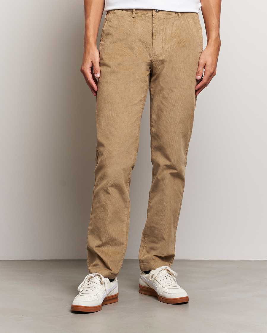 Hombres |  | Dockers | Slim Cotton Corduroy Chino Harvest Gold