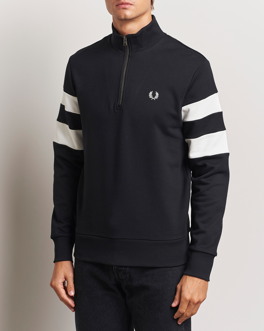 Hombres |  | Fred Perry | Tipped Sleeve Half Zip Sweatshirt Black