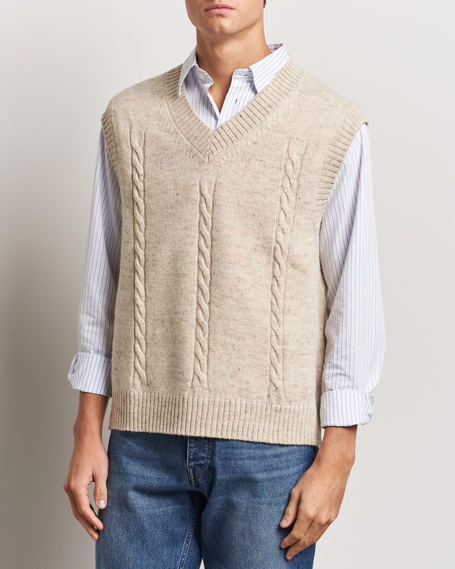 Hombres |  | GANT | Cable Knitted V-Neck Vest Seed Melange