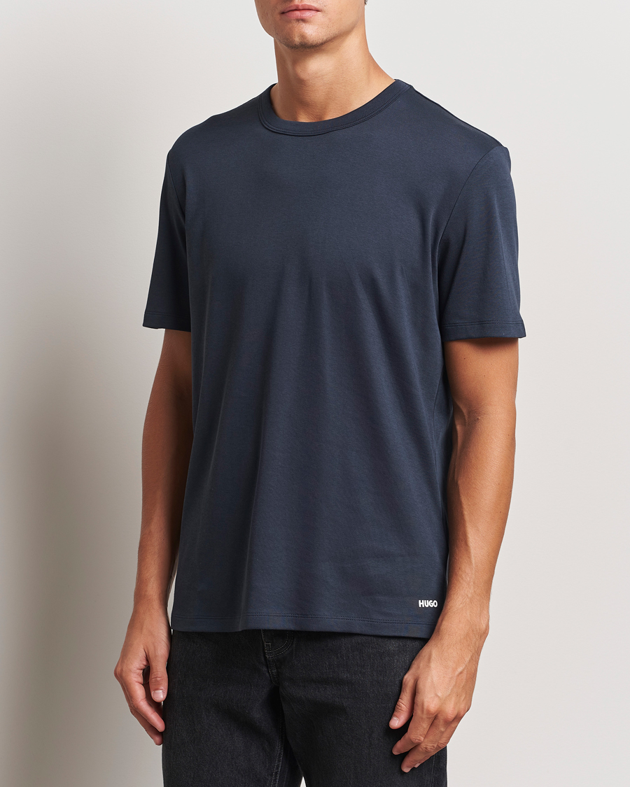 Hombres |  | HUGO | Dozy Crew Neck T-Shirt Dark Blue