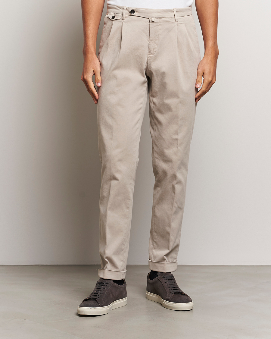 Hombres | Briglia 1949 | Briglia 1949 | Easy Fit Pleated Cotton Stretch Chino Beige