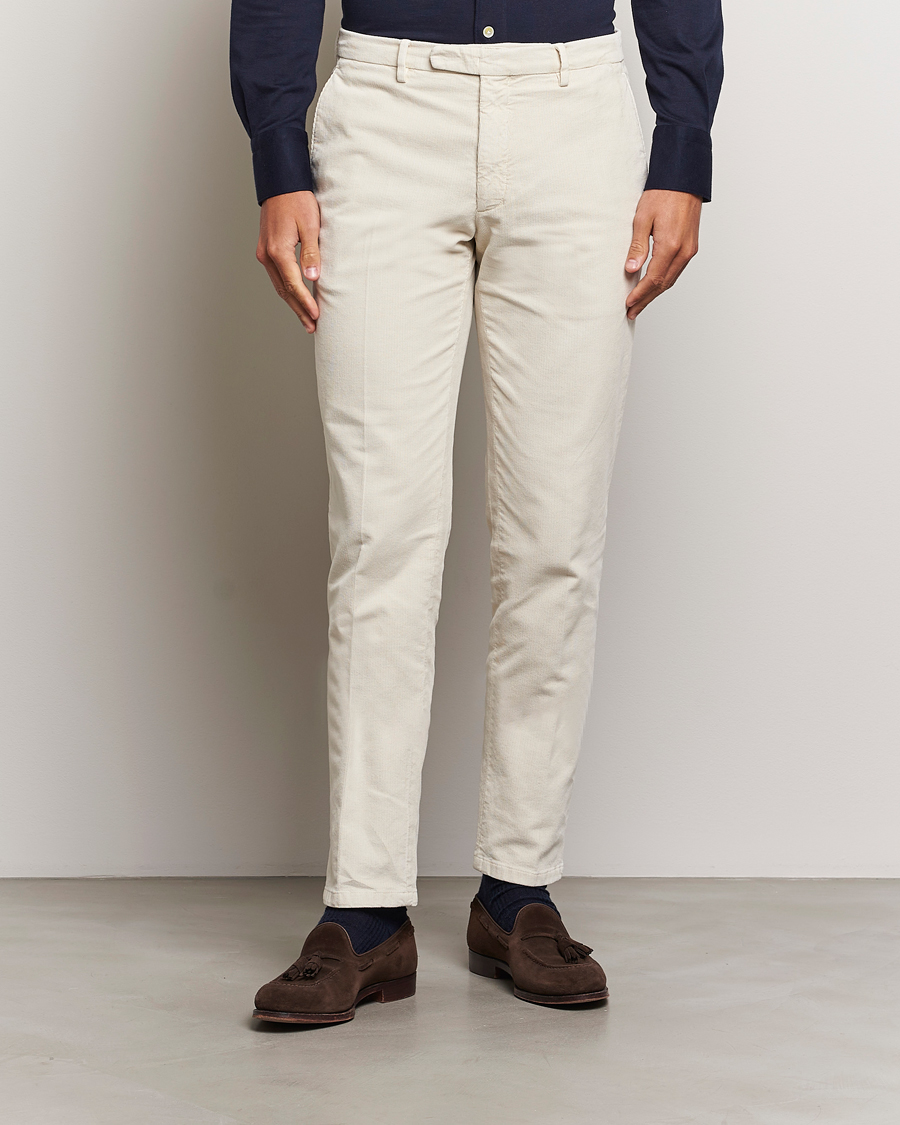 Hombres |  | Boglioli | Corduroy Trousers Off White