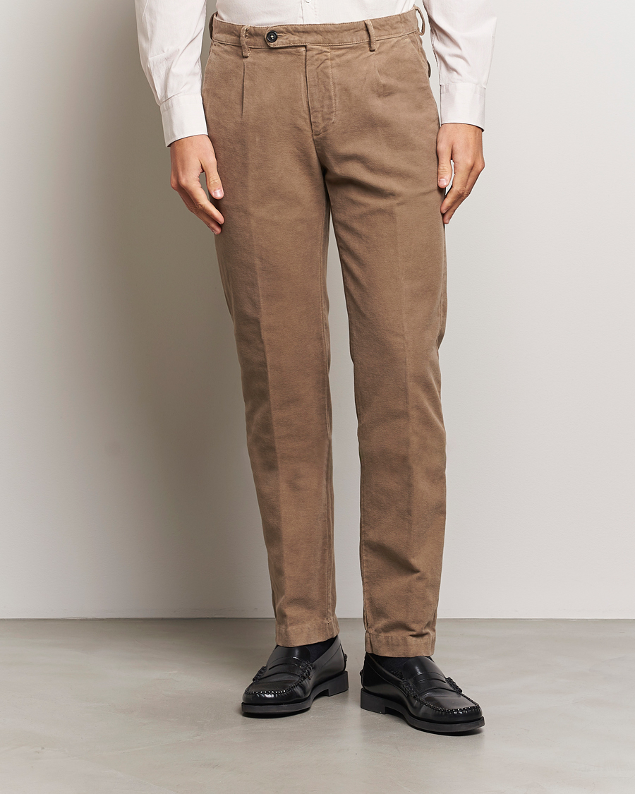 Hombres |  | Massimo Alba | Ionio Pleated Moleskine Trousers Brown