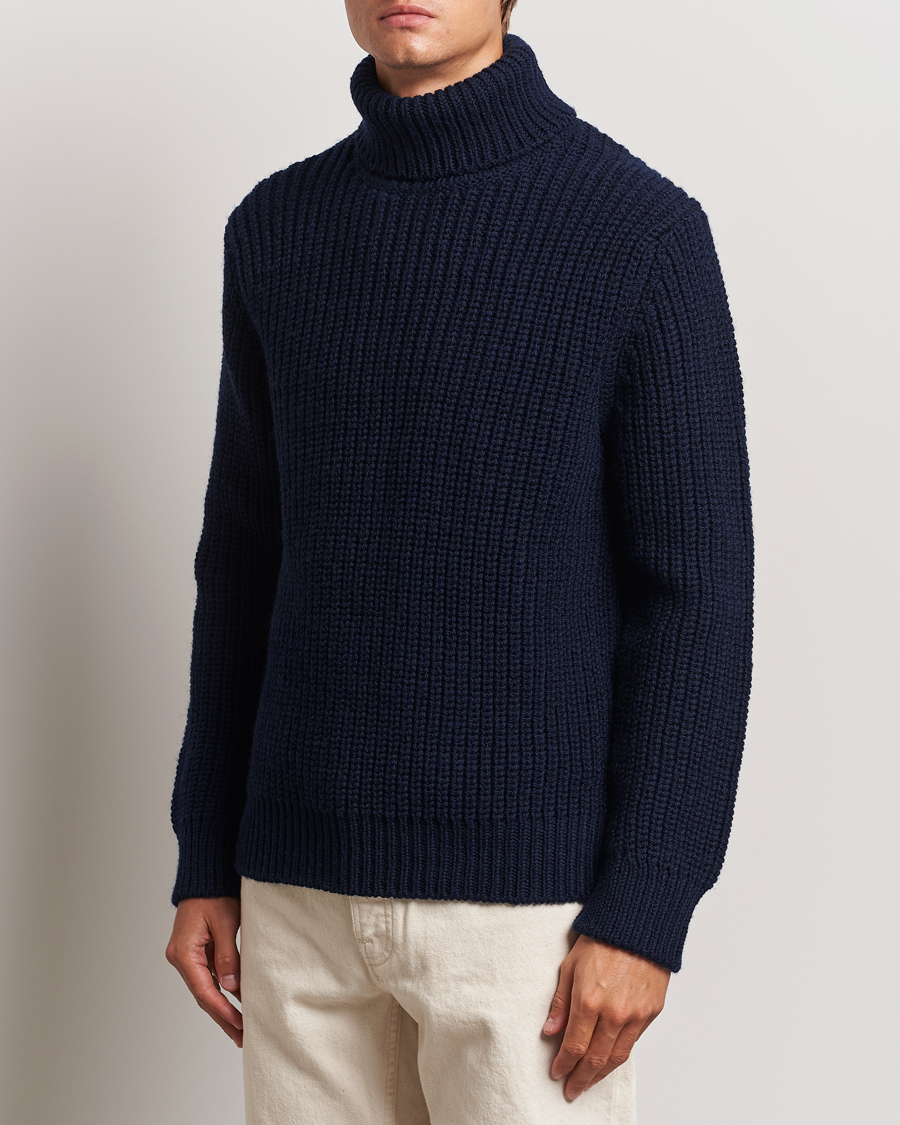 Hombres | Business & Beyond - Casual | Nudie Jeans | August Chunky Wool Knitted Rollneck Navy