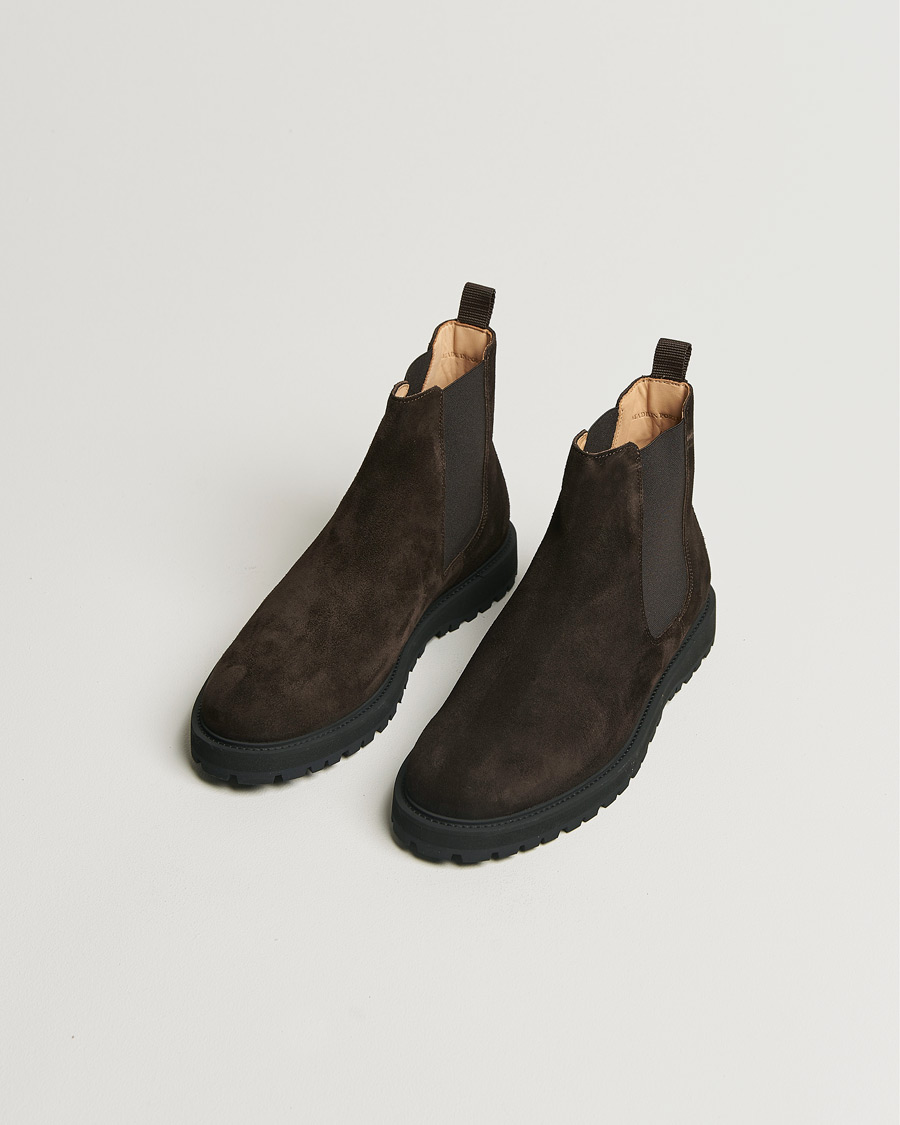 Hombres | New Nordics | CQP | Crest Suede Chelsea Boot Dark Brown