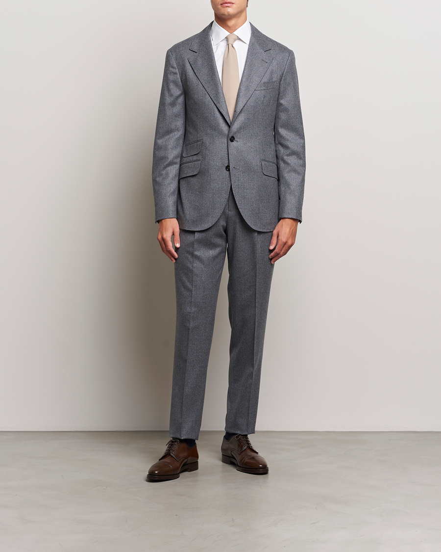Hombres |  | Brunello Cucinelli | Single Breasted Flannel Suit Grey Melange