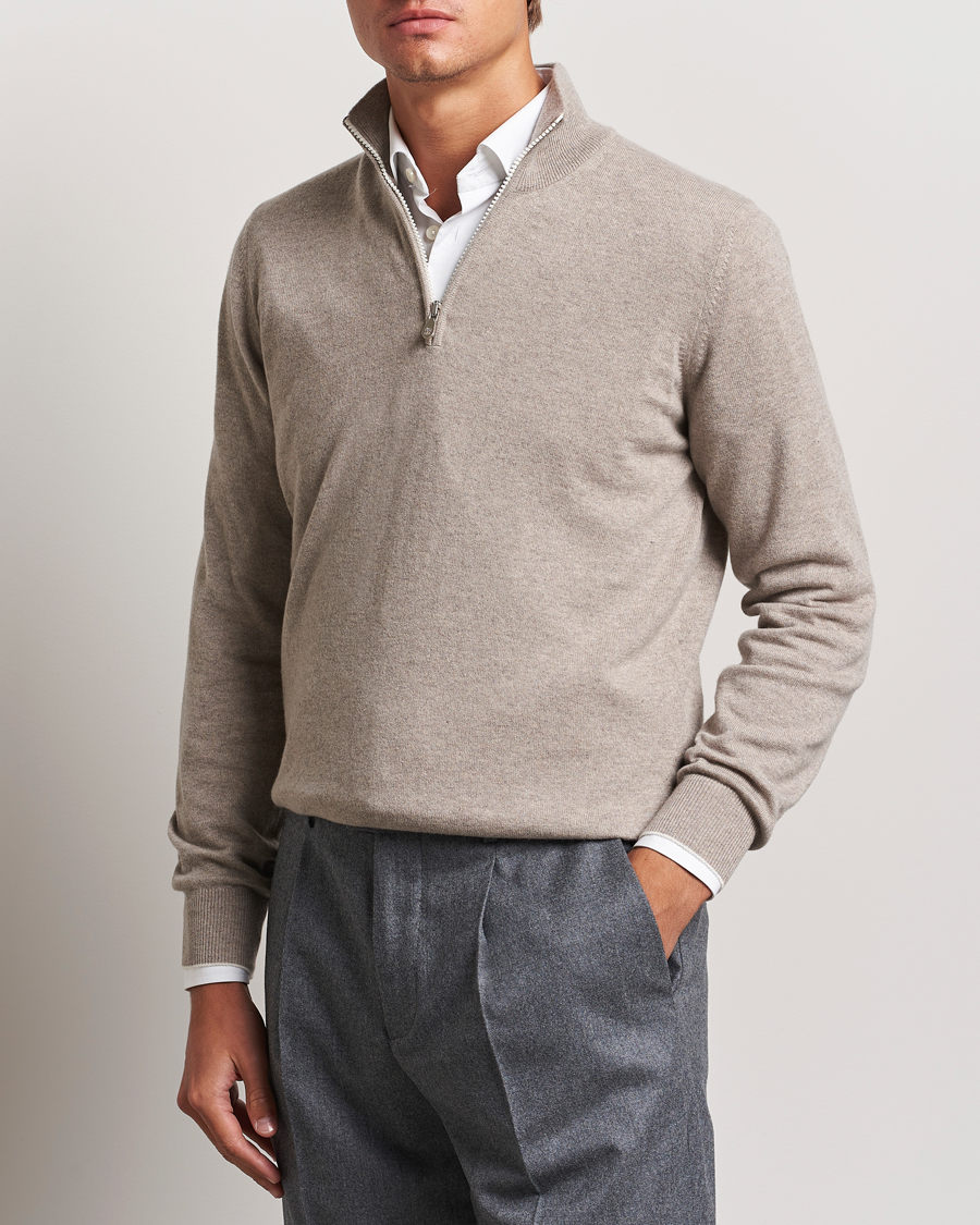 Hombres | Luxury Classics | Brunello Cucinelli | 2 Ply Cashmere Half Zip Beige