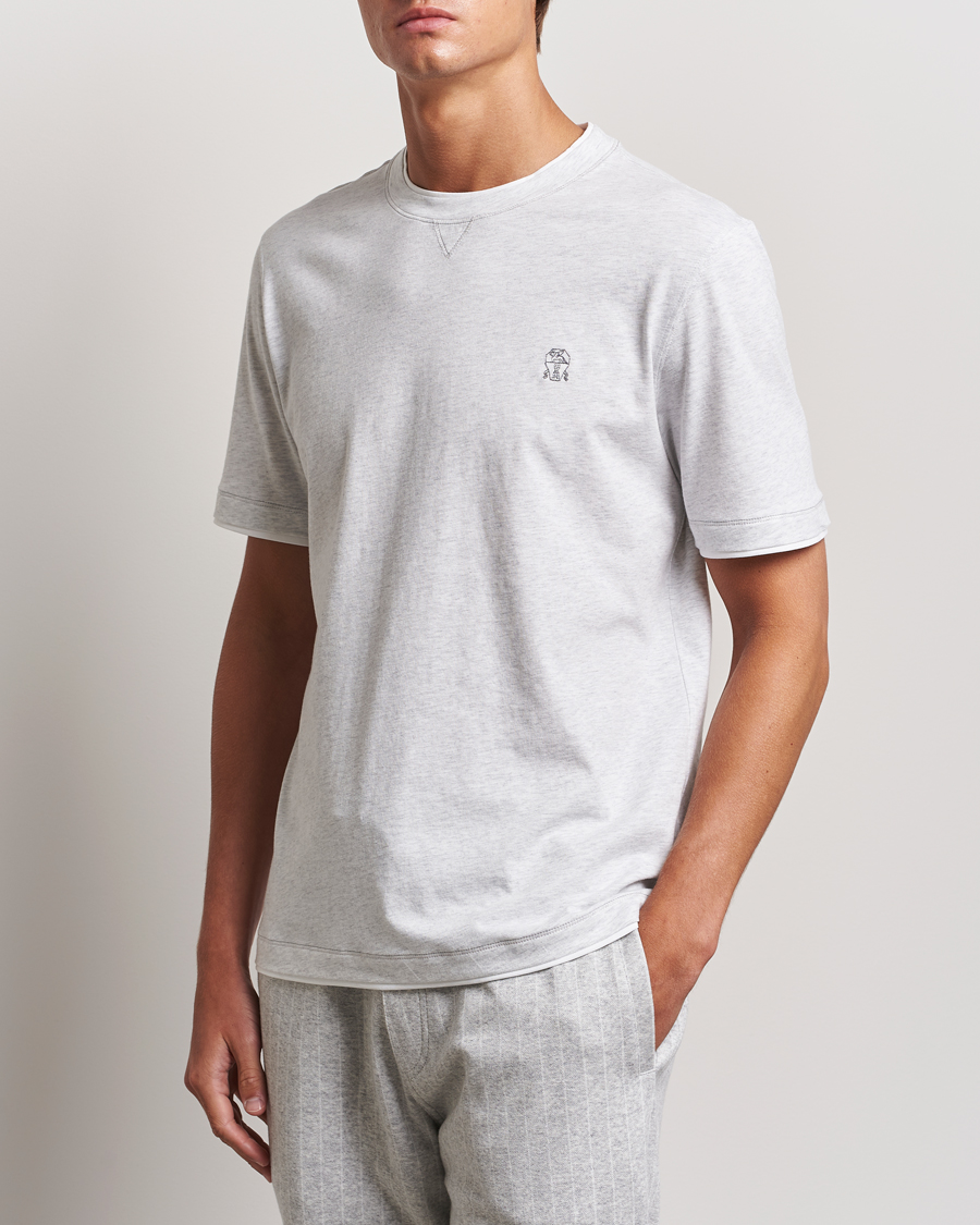 Hombres |  | Brunello Cucinelli | Short Sleeve Logo T-Shirt Light Grey
