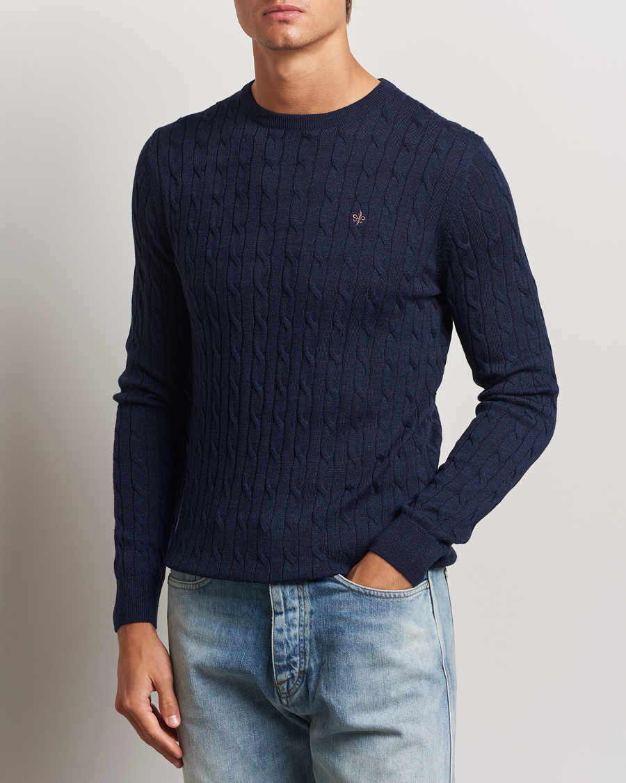 Hombres |  | Morris | Merino Cable O-Neck Blue