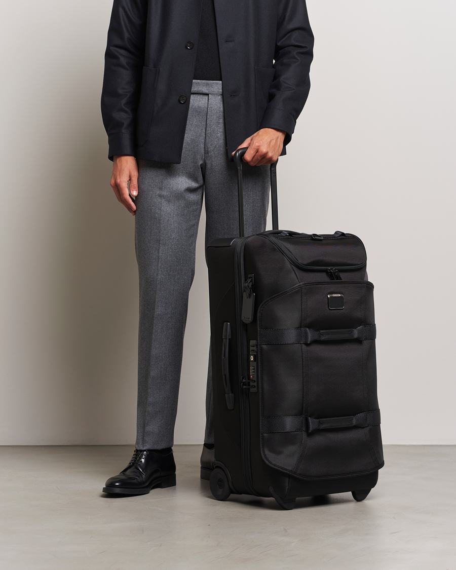 Hombres |  | TUMI | Alpha Bravo Expandable Wheeled Duffle Black