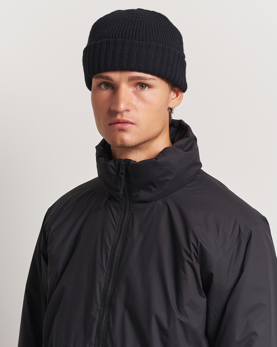 Hombres | Gorros | Goldwin | GORE-TEX Windstopper Beanie Black