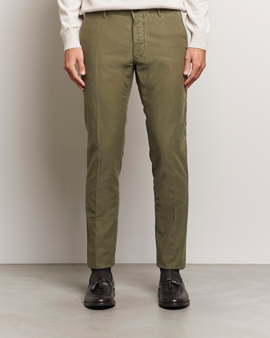 Hombres |  | Incotex | Slim Fit Garment Dyed Slacks Dark Green