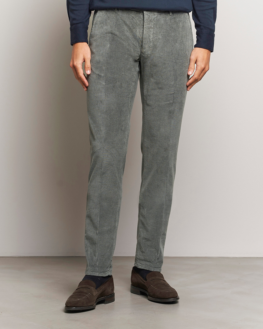 Hombres |  | Incotex | Slim Fit Leisure Cord Slacks Grey