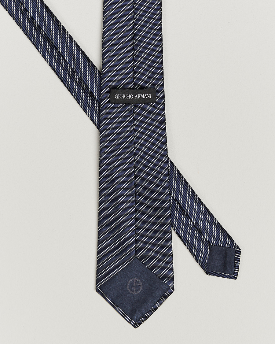 Hombres |  | Giorgio Armani | Striped Silk Tie Navy