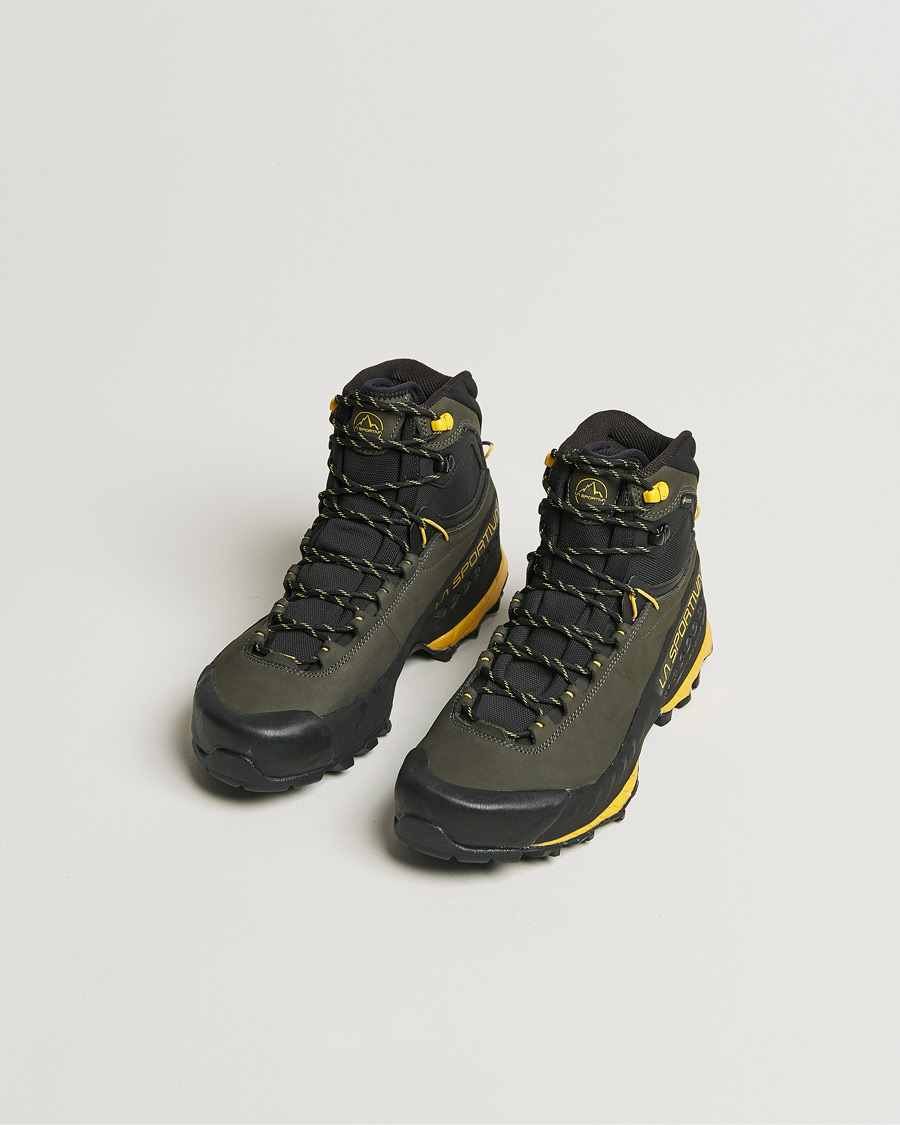 Hombres | Zapatillas de senderismo | La Sportiva | TX5 Mid GTX Hiking Boots Carbon/Yellow