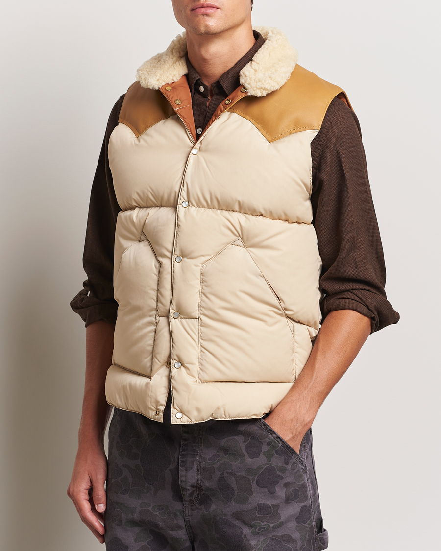 Hombres | Chalecos | Rocky Mountain Featherbed | Christy Vest Light Beige