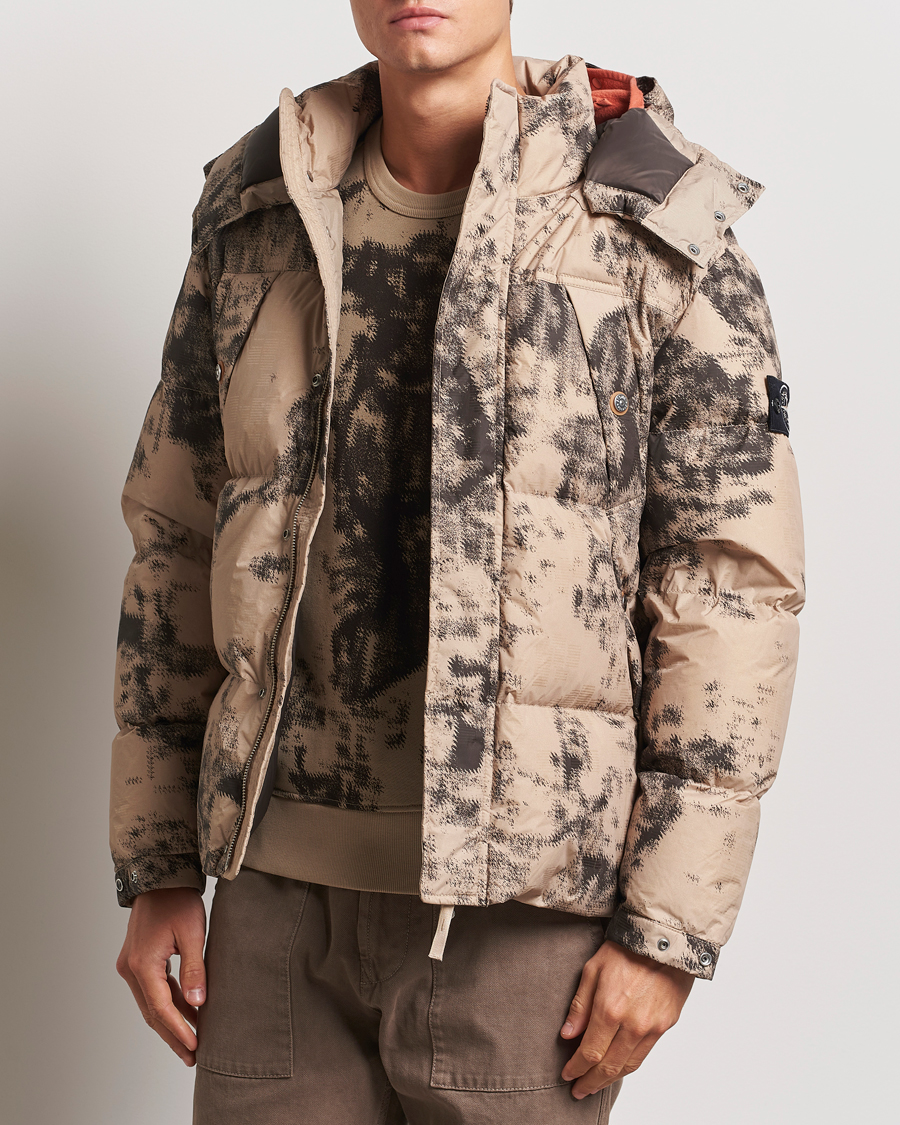 Hombres |  | Stone Island | Thermo Sensitive Camo Down Jacket Dove Grey