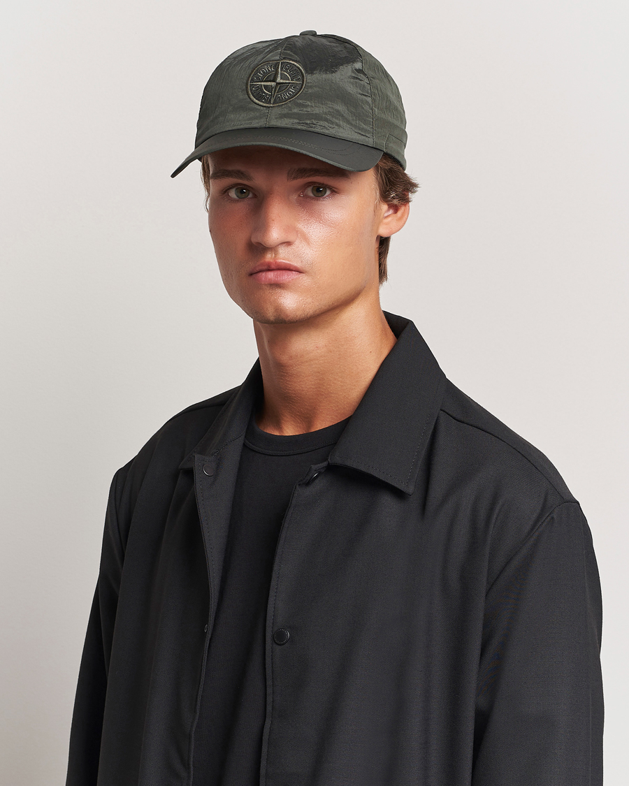 Hombres |  | Stone Island | Nylon Metal Logo Cap Musk