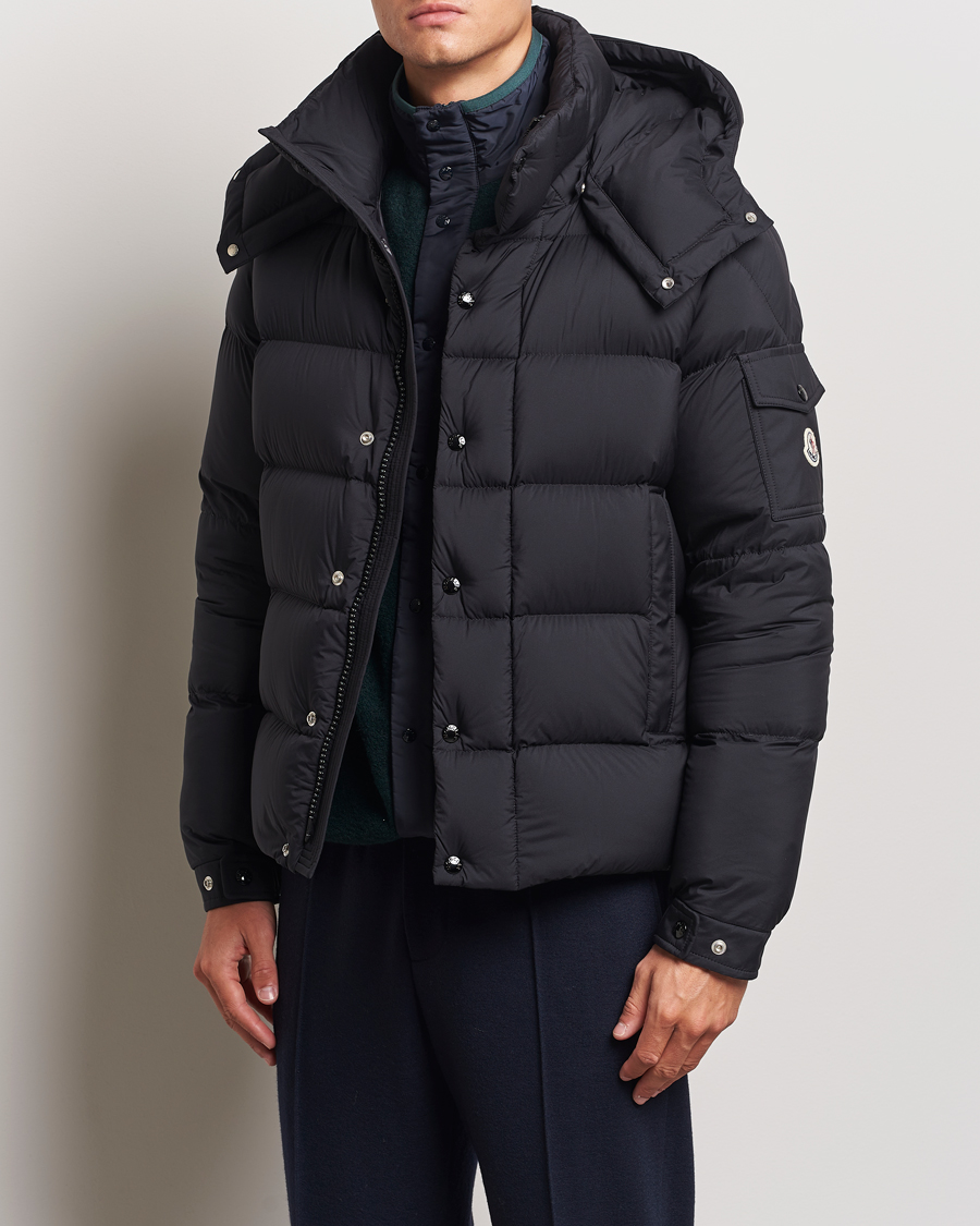 Hombres |  | Moncler | Vezere Down Jacket Black