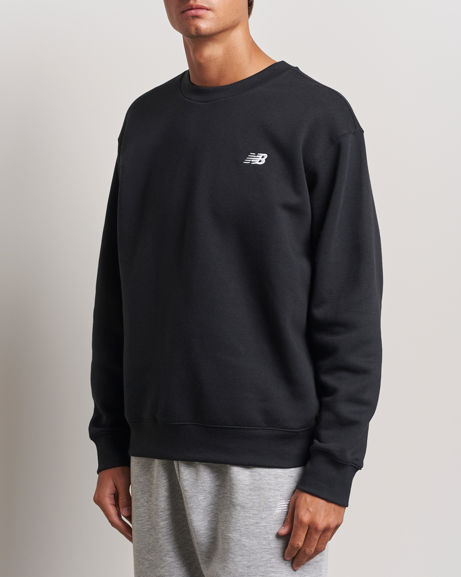 Hombres | Jerséis y prendas de punto | New Balance | Essentials Fleece Sweatshirt Black