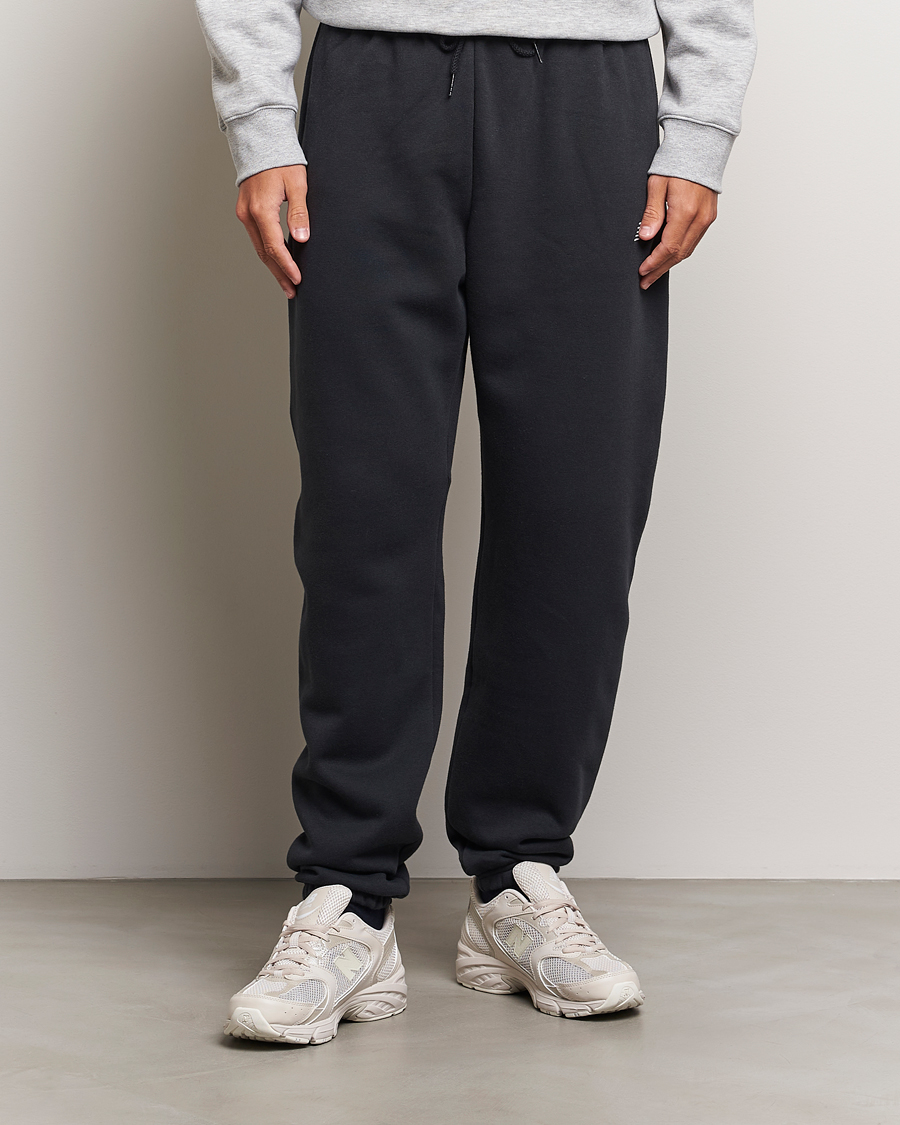 Hombres |  | New Balance | Essentials Fleece Sweatpants Black