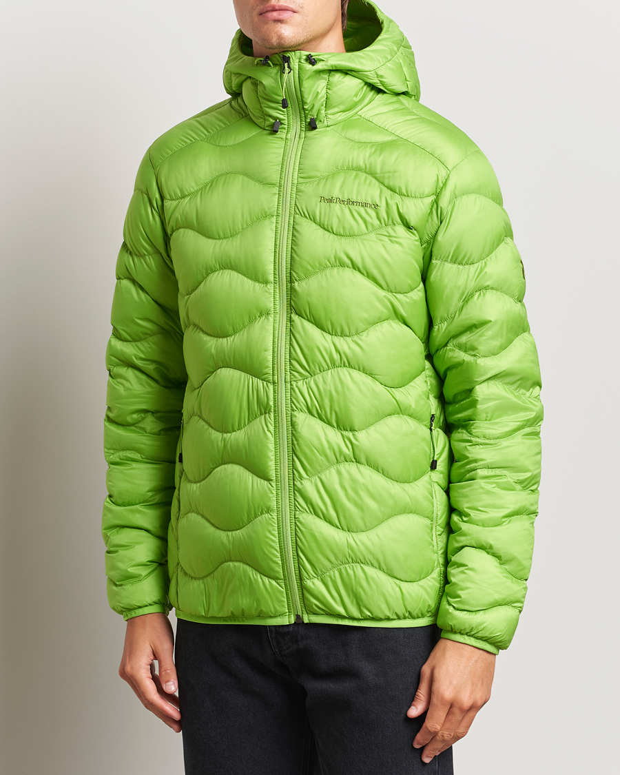 Hombres |  | Peak Performance | Helium Down Hooded Jacket Stand Out Green