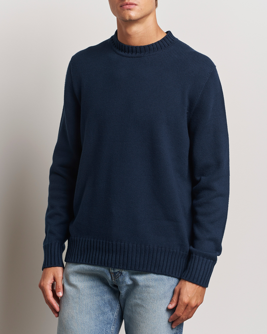 Hombres |  | Sunspel | Mid Weight Cotton Crew Ligh Navy